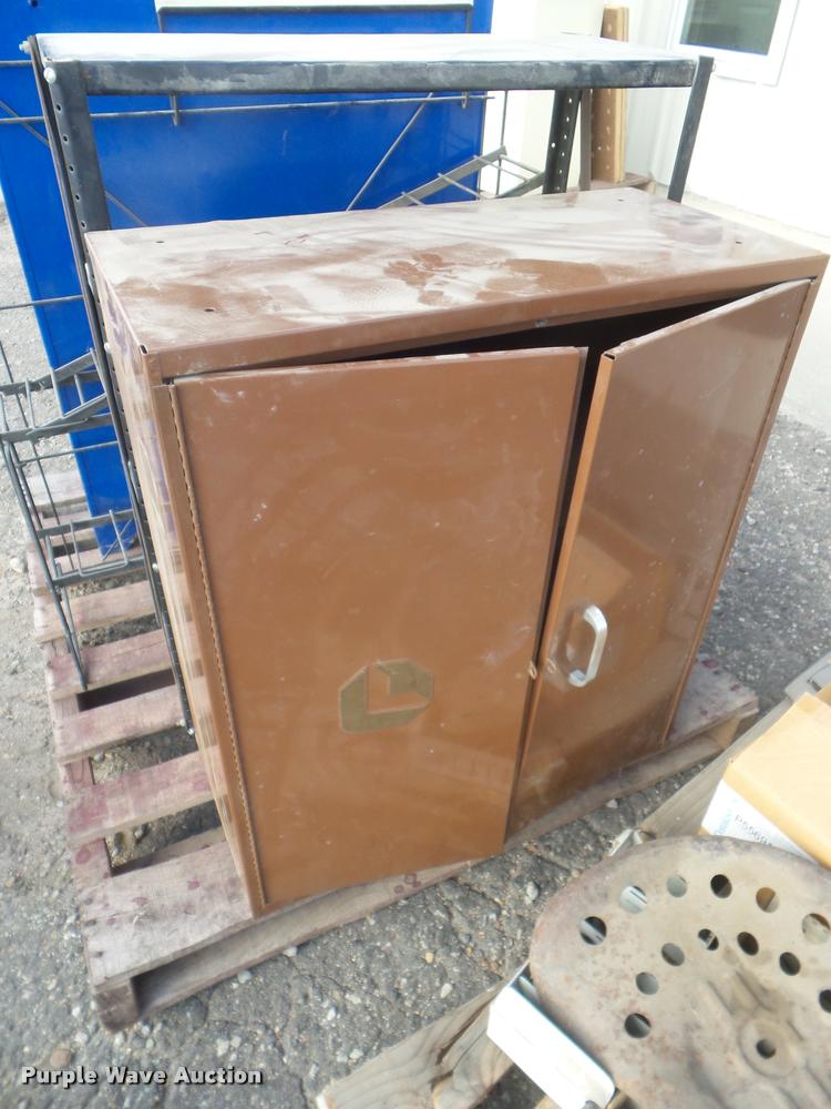 image for item DA9639 (2) parts cabinets