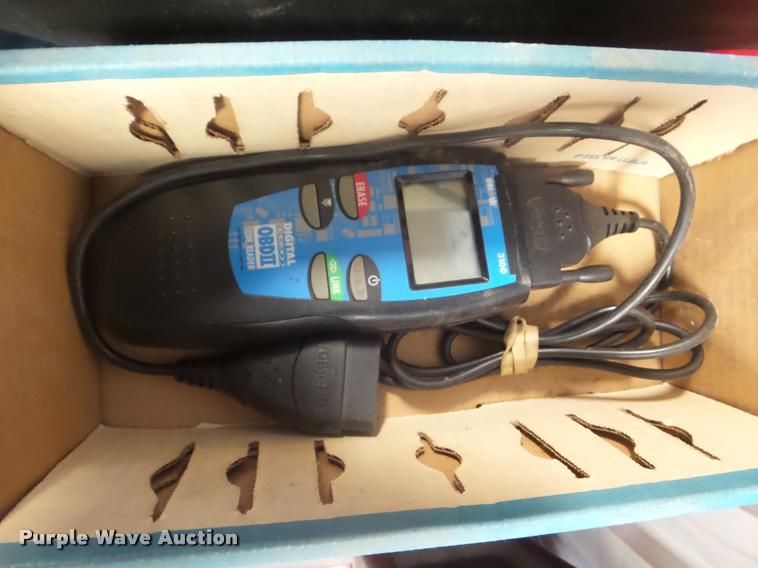 image for item DA9643 Vectronix Tech 2 scan tool