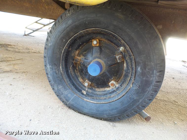 image for item DA9976 1980 Jobsite office trailer