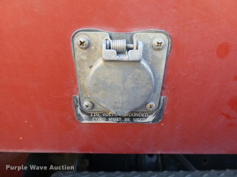 image for item DB4559 2001 International 9400i semi truck