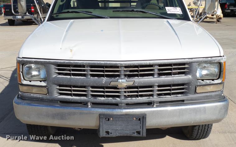 image for item DB4561 1999 Chevrolet 3500 flatbed pickup truck
