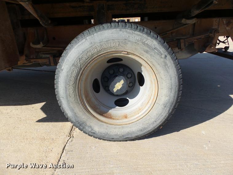 image for item DB4561 1999 Chevrolet 3500 flatbed pickup truck