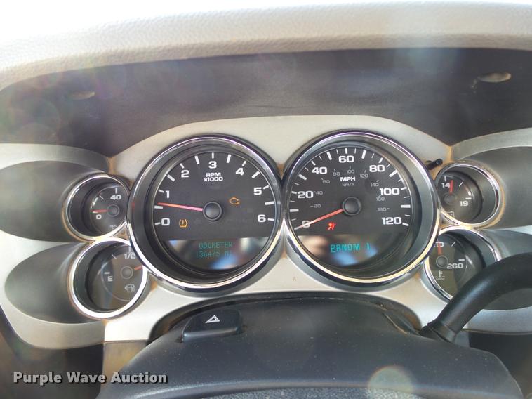 image for item DB4562 2007 Chevrolet Silverado 2500HD pickup truck