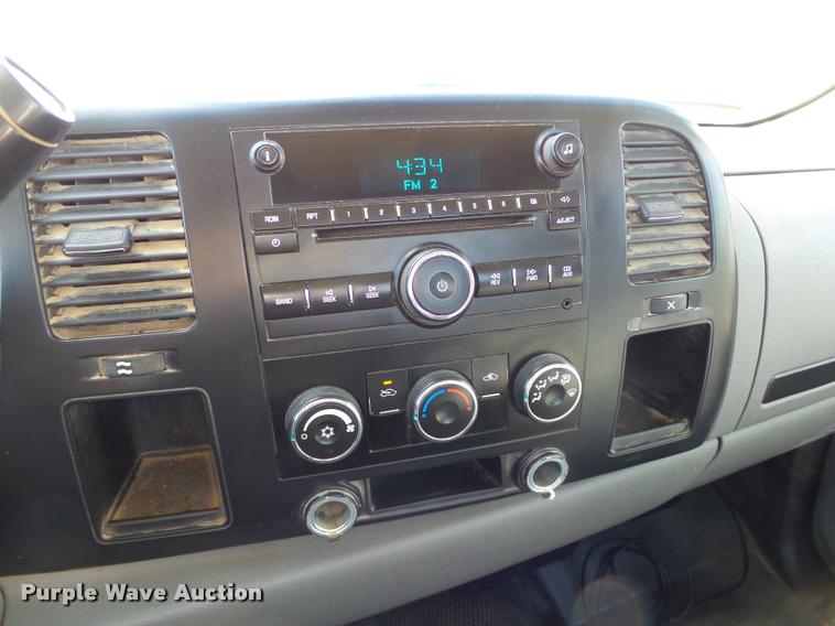 image for item DB4562 2007 Chevrolet Silverado 2500HD pickup truck