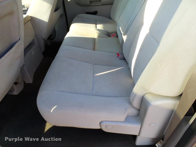 image for item DB4563 2008 Chevrolet Silverado 1500 LT Crew Cab pickup truck