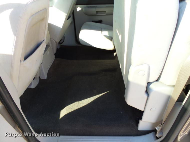 image for item DB4563 2008 Chevrolet Silverado 1500 LT Crew Cab pickup truck