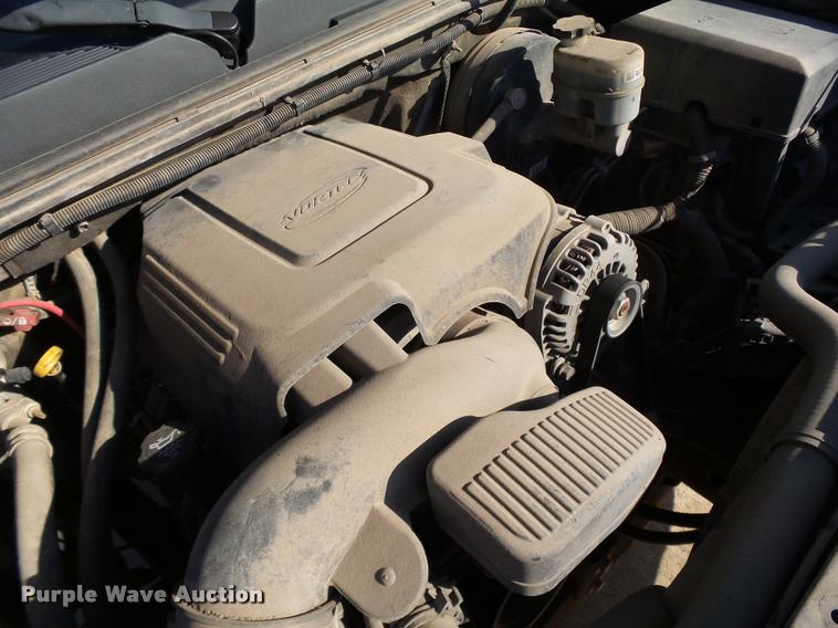 image for item DB4563 2008 Chevrolet Silverado 1500 LT Crew Cab pickup truck