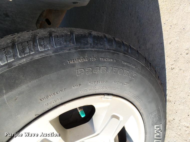 image for item DB4563 2008 Chevrolet Silverado 1500 LT Crew Cab pickup truck