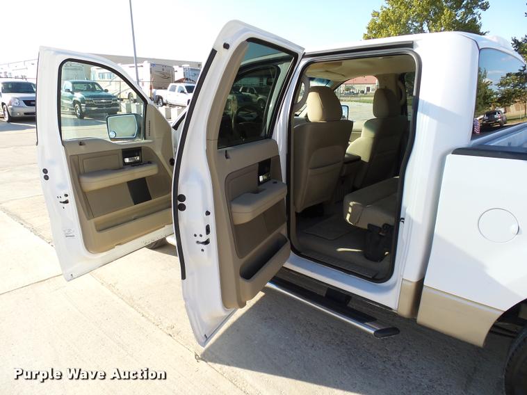 image for item DB4565 2007 Ford F150 XLT SuperCrew pickup truck
