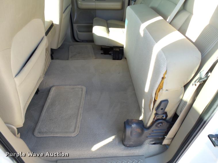 image for item DB4565 2007 Ford F150 XLT SuperCrew pickup truck