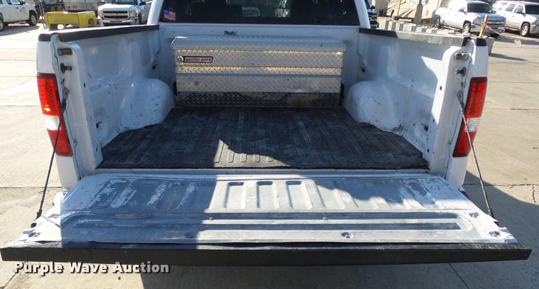 image for item DB4565 2007 Ford F150 XLT SuperCrew pickup truck