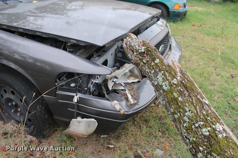 image for item J4358 2007 Ford Crown Victoria Police Interceptor