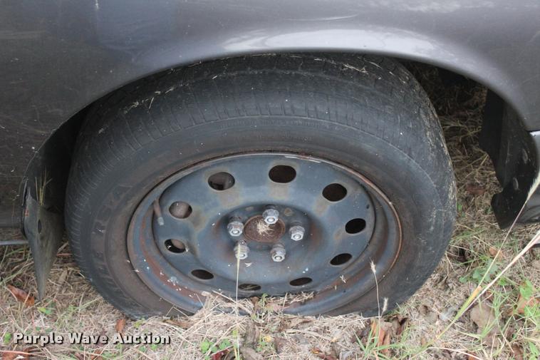 image for item J4358 2007 Ford Crown Victoria Police Interceptor