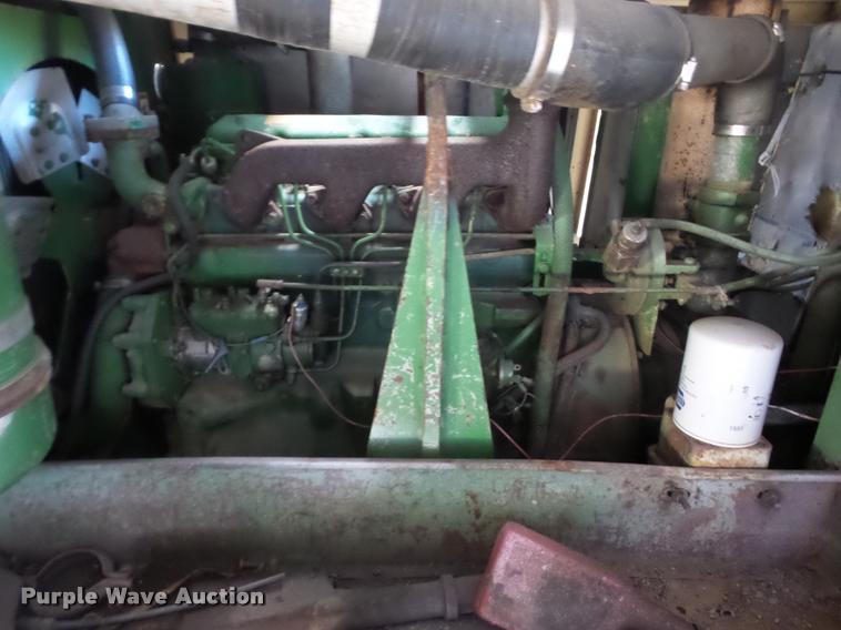 image for item J8698 Sullair 185Q air compressor