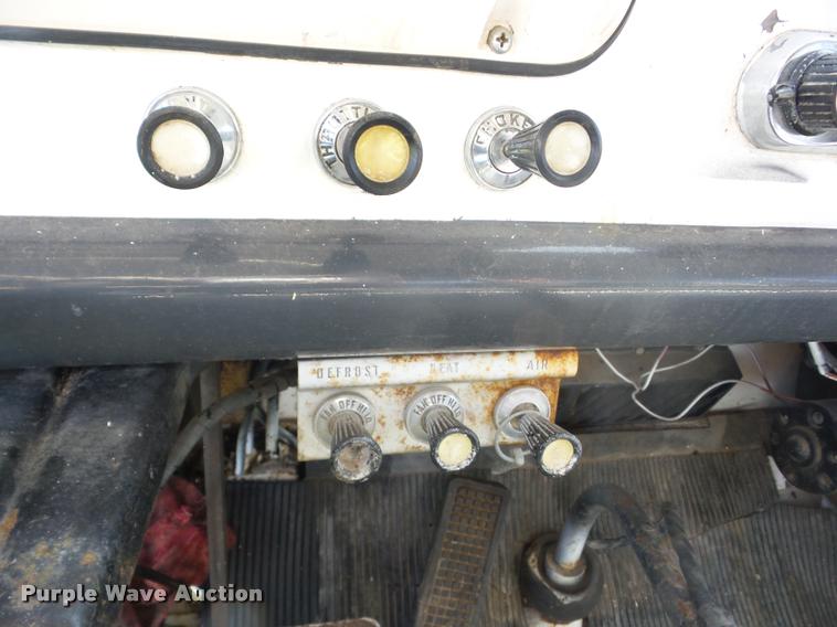 image for item J8709 1966 Ford C600 truck cab and chassis