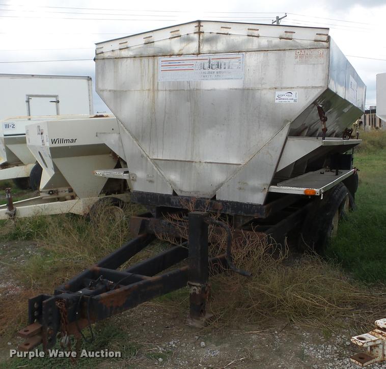 image for item J8722 Adams fertilizer tender