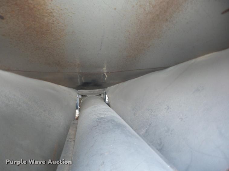 image for item J8722 Adams fertilizer tender