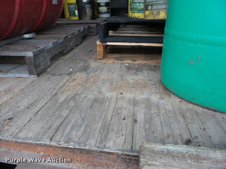 image for item J8723 1989 International S2300 box truck