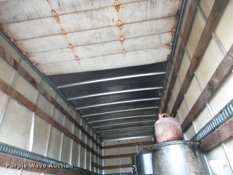 image for item J8723 1989 International S2300 box truck