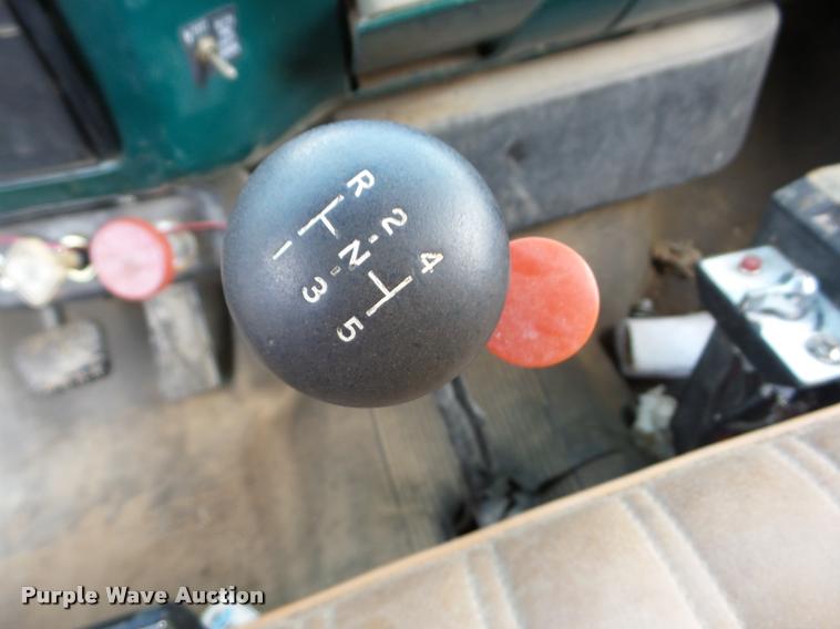 image for item J8728 1988 GMC TopKick C70 dump truck