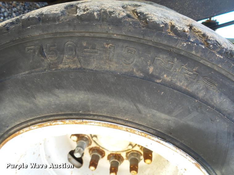 image for item K1041 Clark 682 forklift