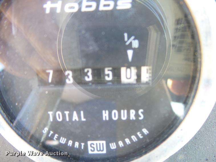 image for item K1041 Clark 682 forklift