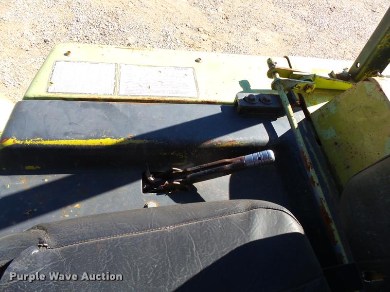 image for item K1041 Clark 682 forklift