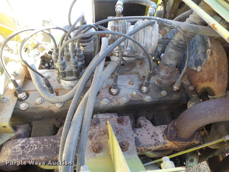 image for item K1041 Clark 682 forklift