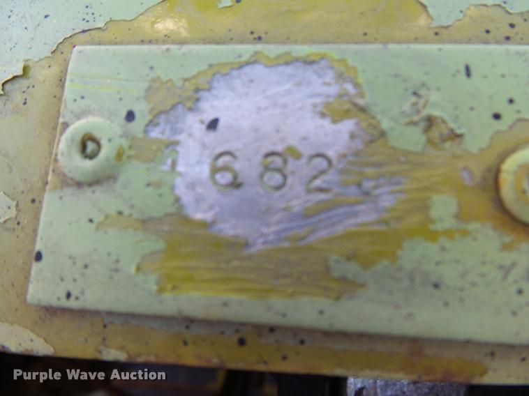 image for item K1041 Clark 682 forklift