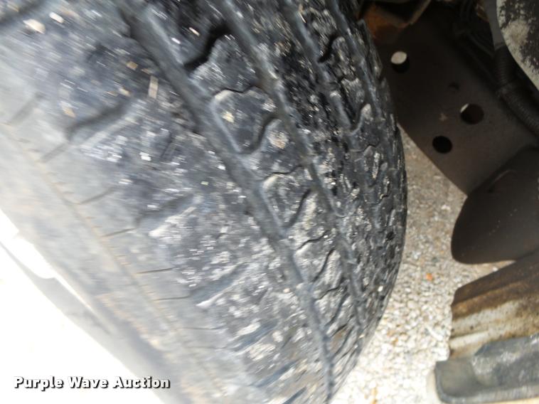 image for item K1044 2004 Chevrolet Express 3500 Cargo utility van