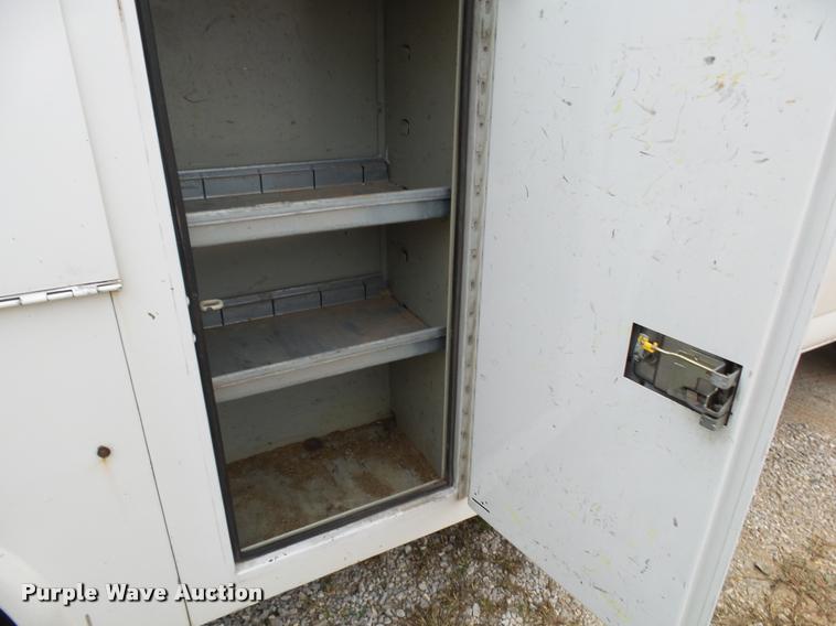 image for item K1044 2004 Chevrolet Express 3500 Cargo utility van