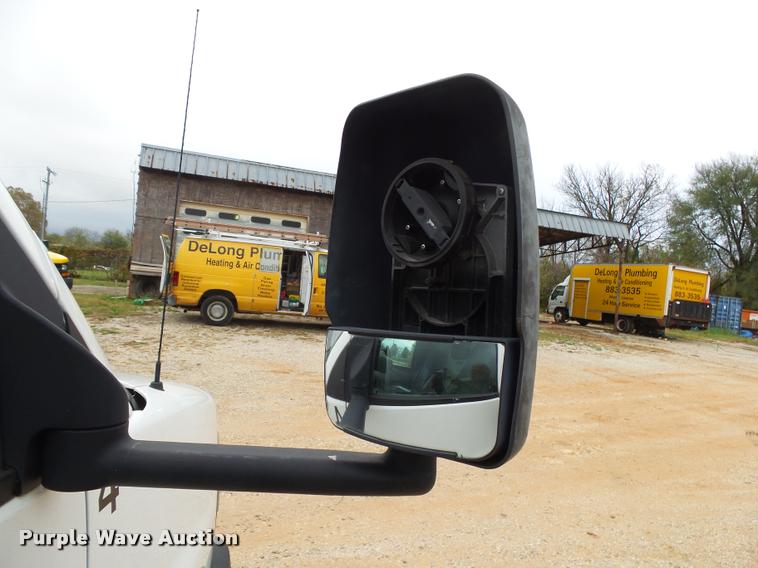 image for item K1044 2004 Chevrolet Express 3500 Cargo utility van