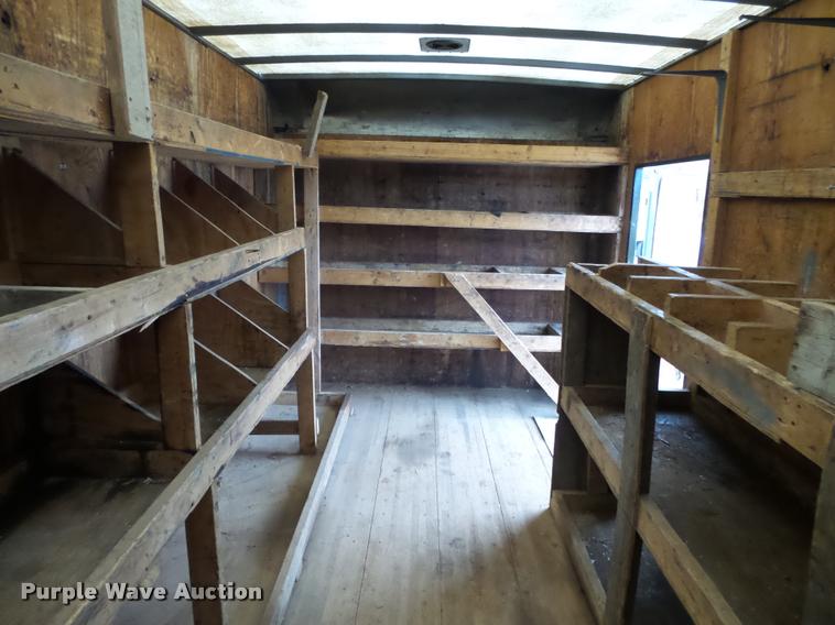 image for item K1045 1996 International 4700 box truck