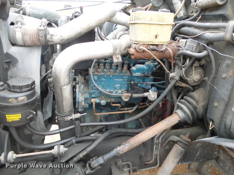 image for item K1045 1996 International 4700 box truck