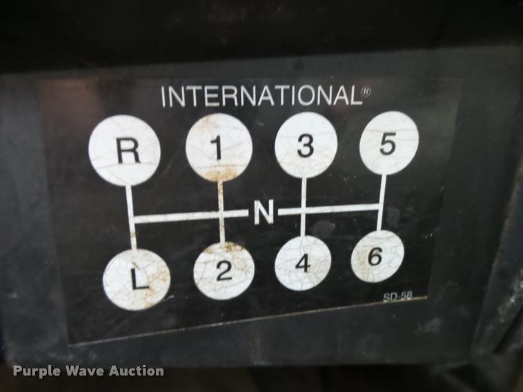 image for item K1045 1996 International 4700 box truck