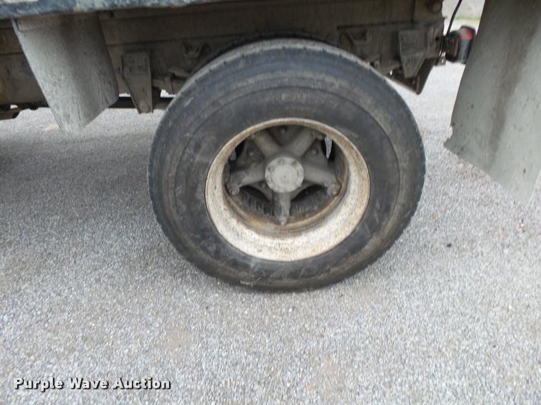 image for item K1049 1982 Chevrolet C70 dump truck