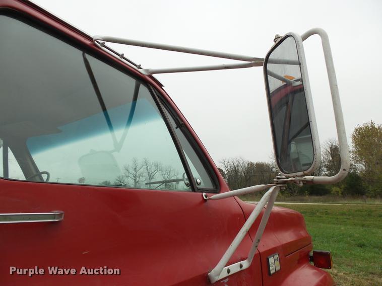 image for item K1049 1982 Chevrolet C70 dump truck