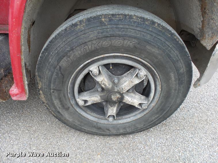 image for item K1049 1982 Chevrolet C70 dump truck