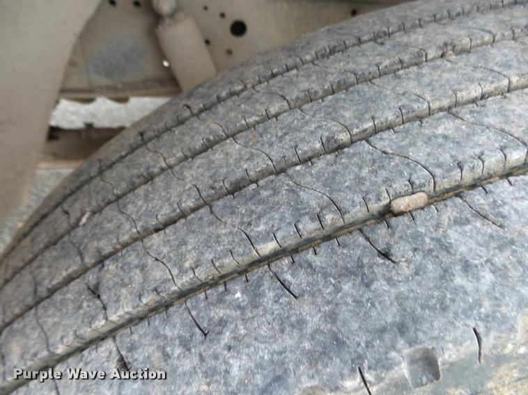 image for item K1049 1982 Chevrolet C70 dump truck