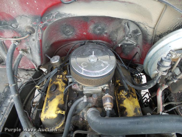 image for item K1049 1982 Chevrolet C70 dump truck