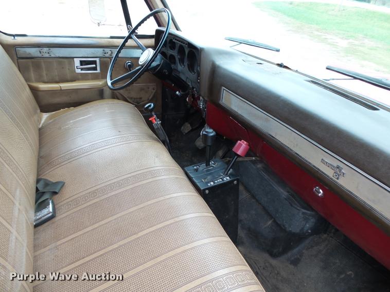 image for item K1049 1982 Chevrolet C70 dump truck