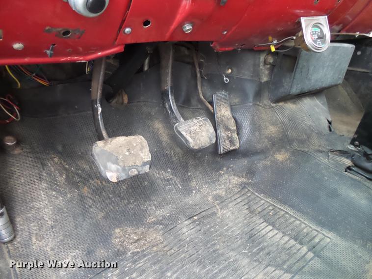 image for item K1049 1982 Chevrolet C70 dump truck