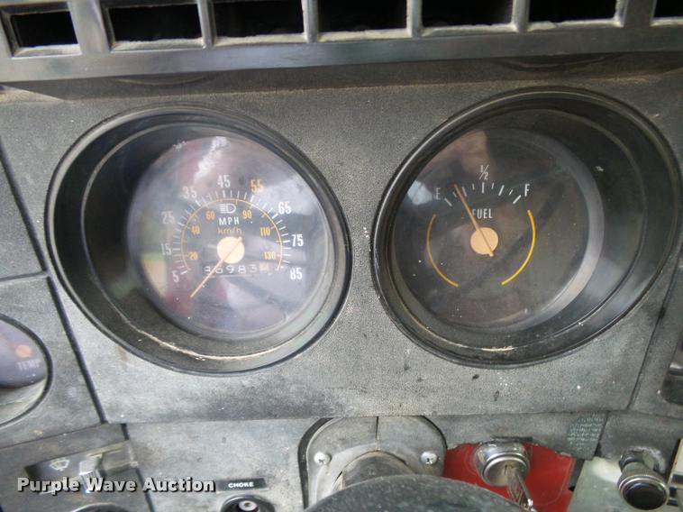 image for item K1049 1982 Chevrolet C70 dump truck