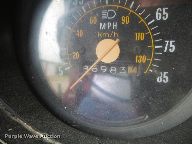 image for item K1049 1982 Chevrolet C70 dump truck