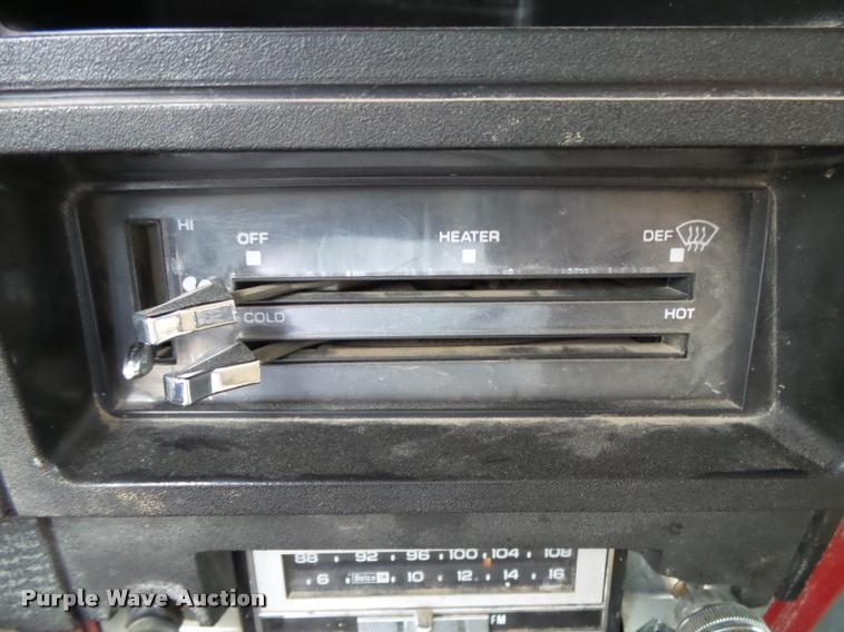 image for item K1049 1982 Chevrolet C70 dump truck