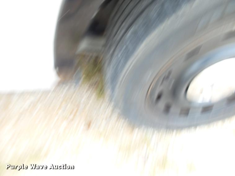 image for item K1052 2005 Ford Crown Victoria Police Interceptor