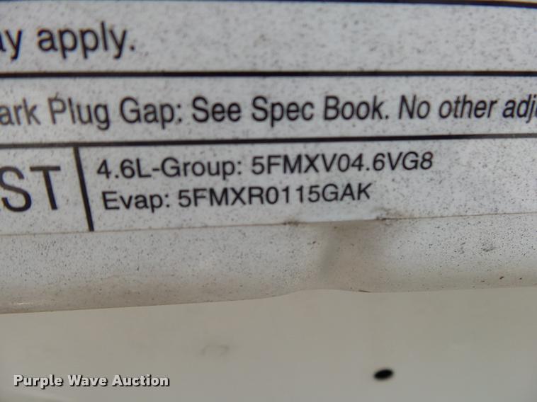 image for item K1052 2005 Ford Crown Victoria Police Interceptor