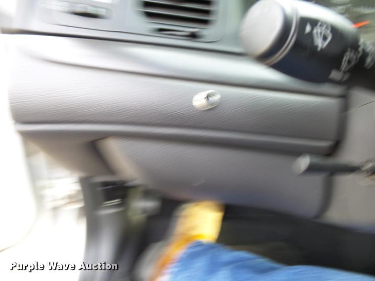 image for item K1052 2005 Ford Crown Victoria Police Interceptor