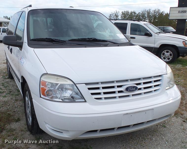 image for item K1053 2006 Ford Freestar SE van