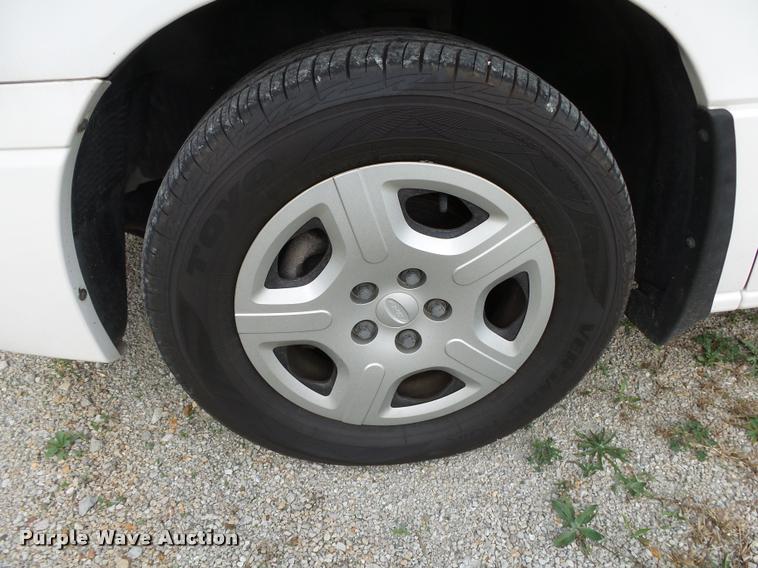 image for item K1053 2006 Ford Freestar SE van